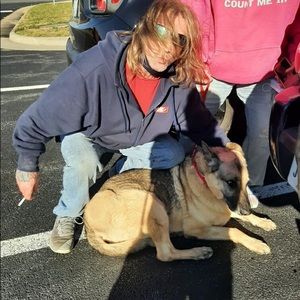 Meet your Posher, Jamie